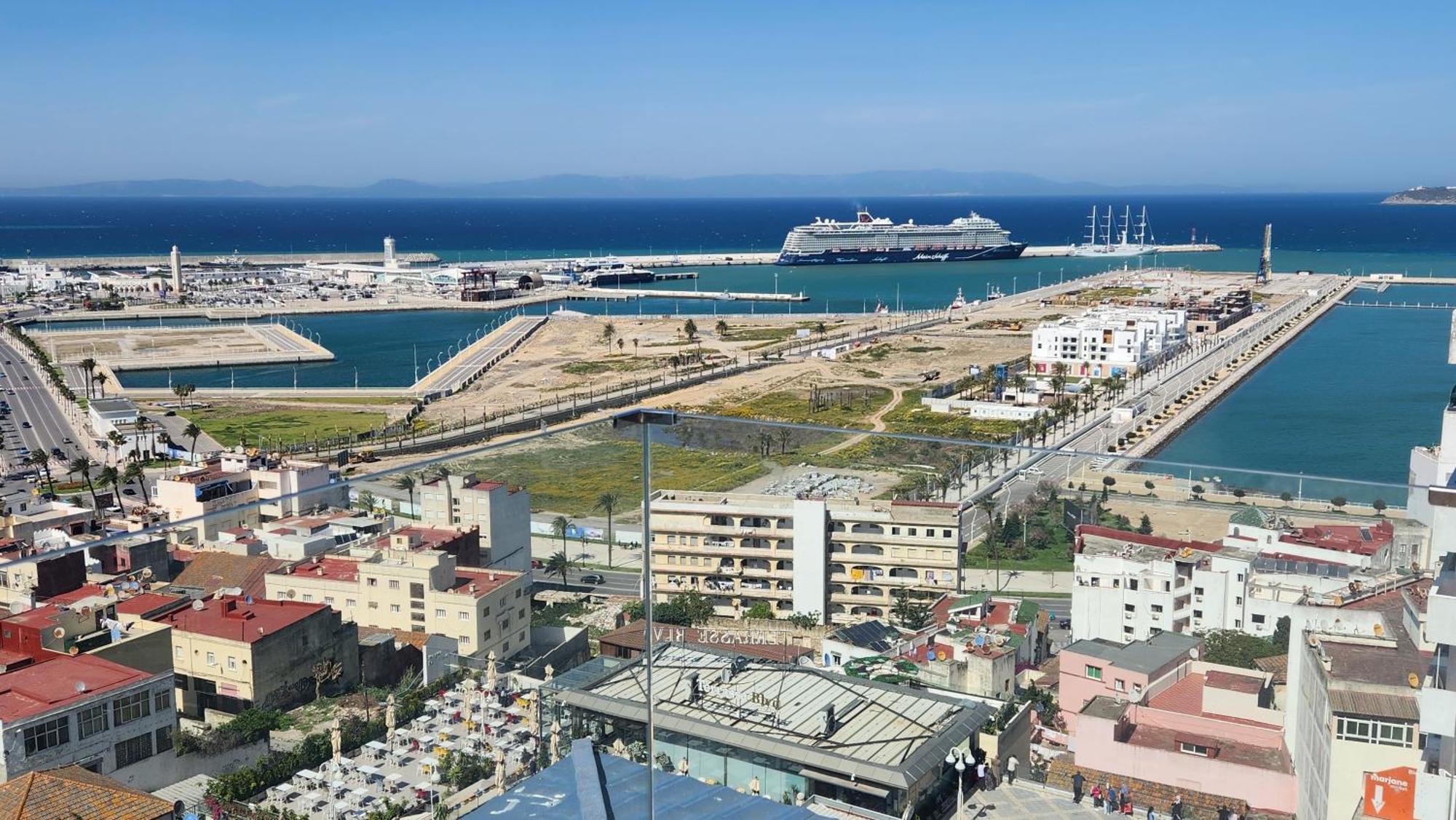 Magnifique Penthouse 160M2 Terrasse 90M2 Vue Mer Tanger Kültér fotó