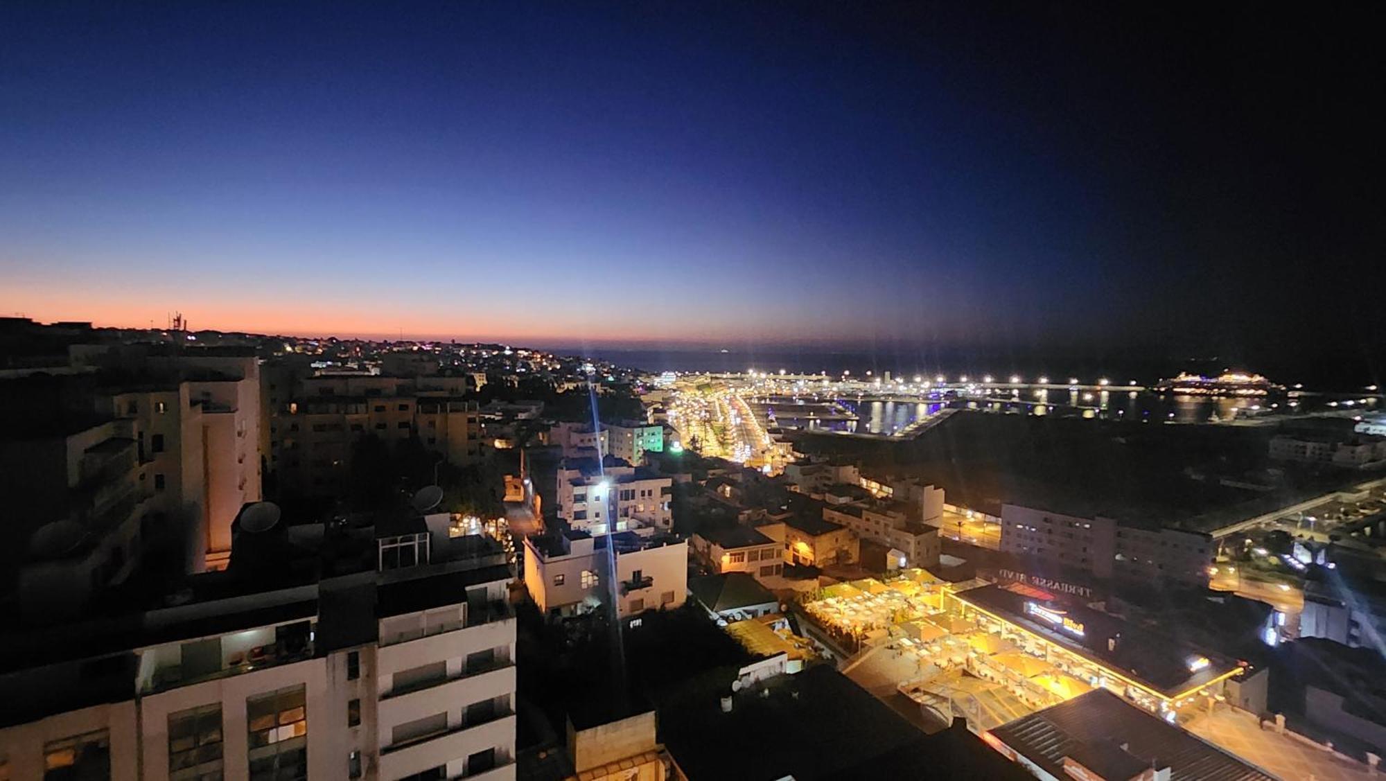 Magnifique Penthouse 160M2 Terrasse 90M2 Vue Mer Tanger Kültér fotó
